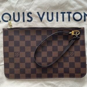 💯 Authentic Louis Vuitton Damier Ebene Neverfull Pochette Wristlet